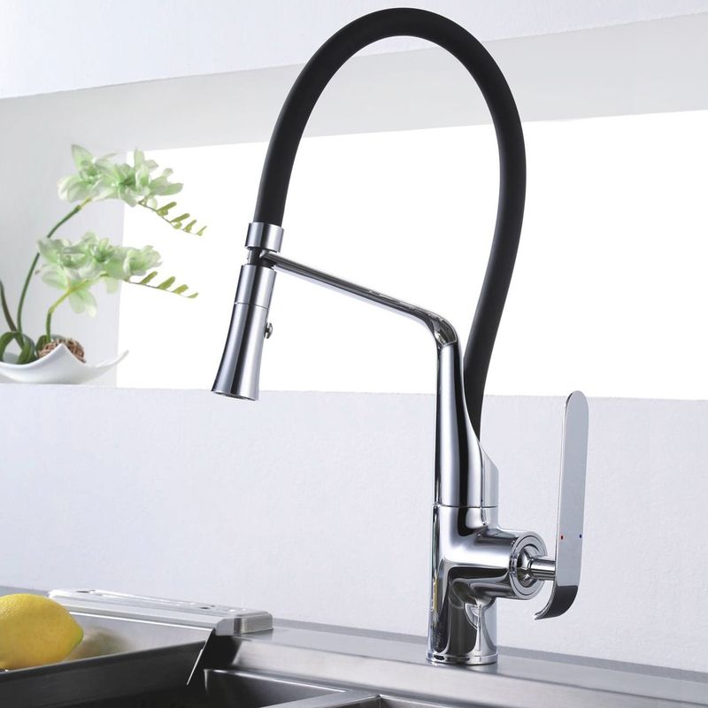 Ein moderner Wasserhahn